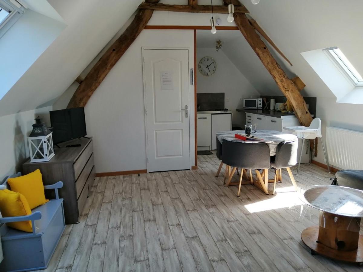 Les Ch'tis Normands Bed and Breakfast Domjean Eksteriør billede